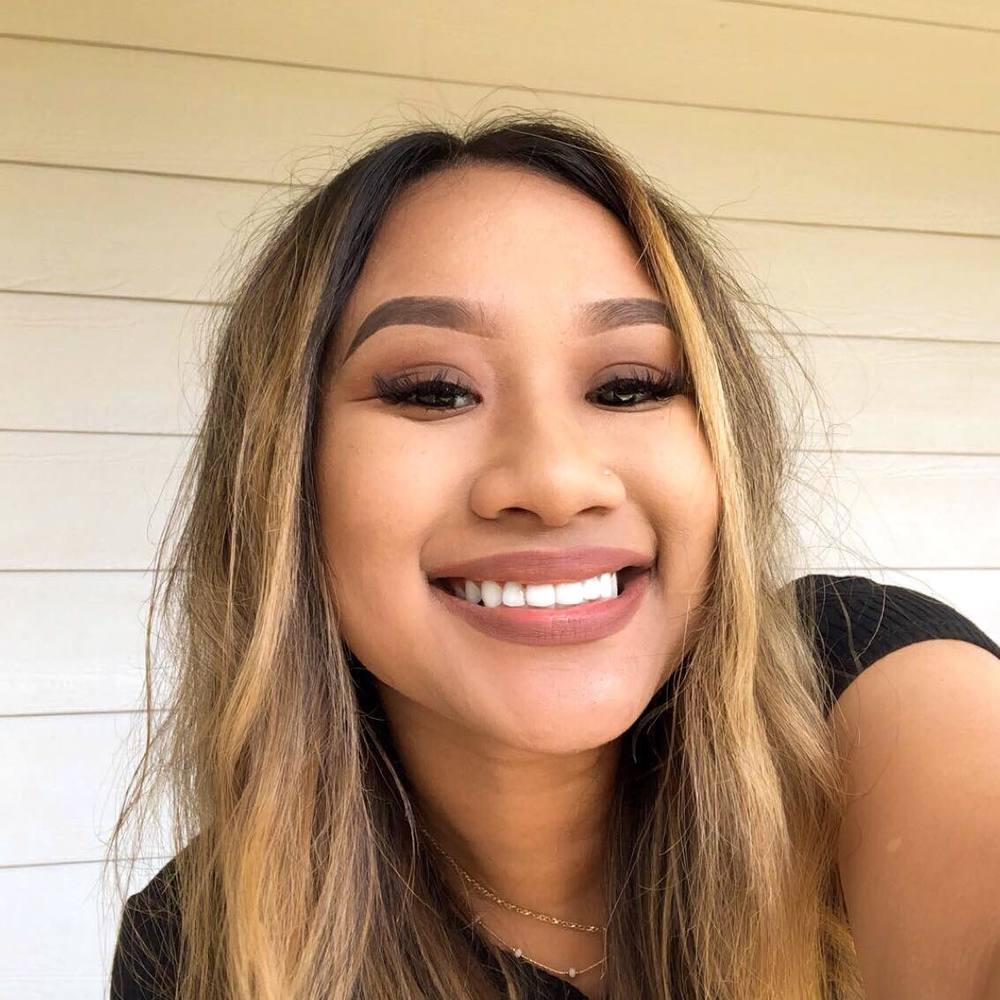 Meet your Posher, Alexis tiara